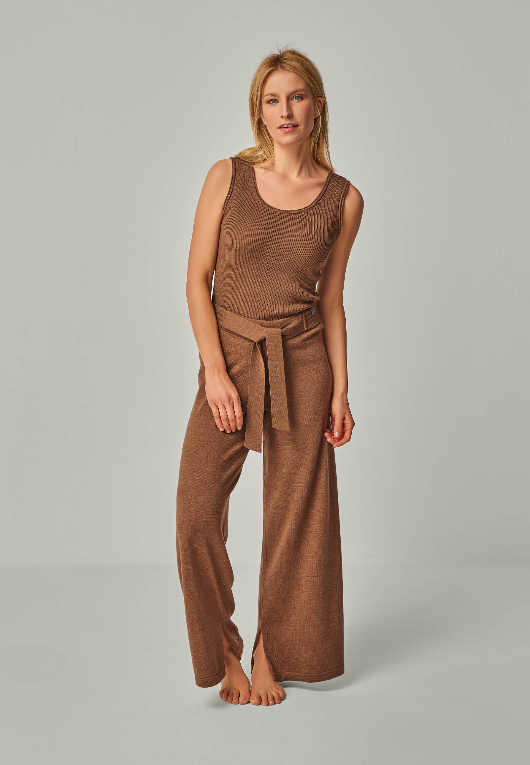 TOP BLOSSOM - Geripptes Merino Top mit Rundhals