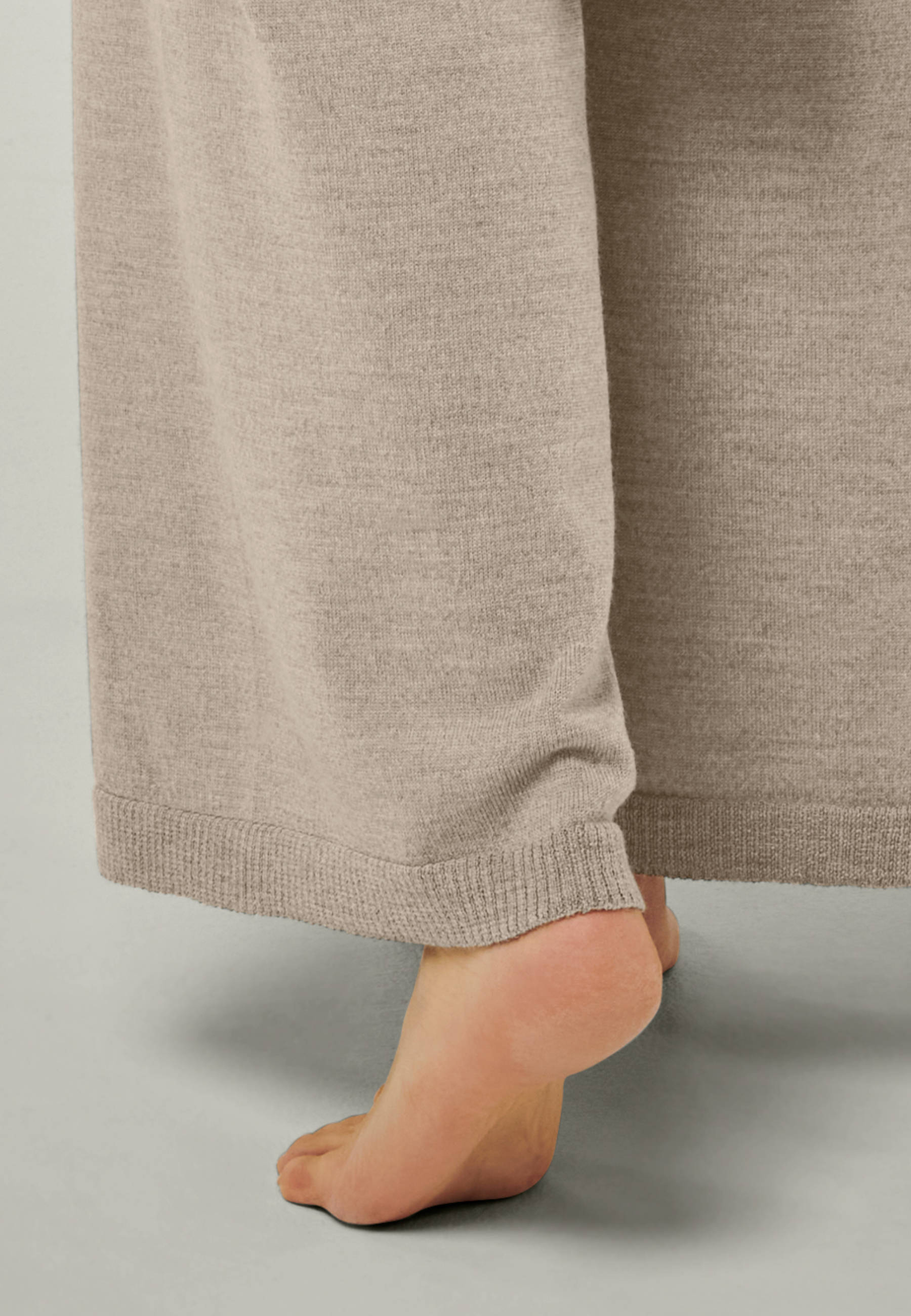 LOUNGEWEAR SET - Pullover Felia & Pants Frida