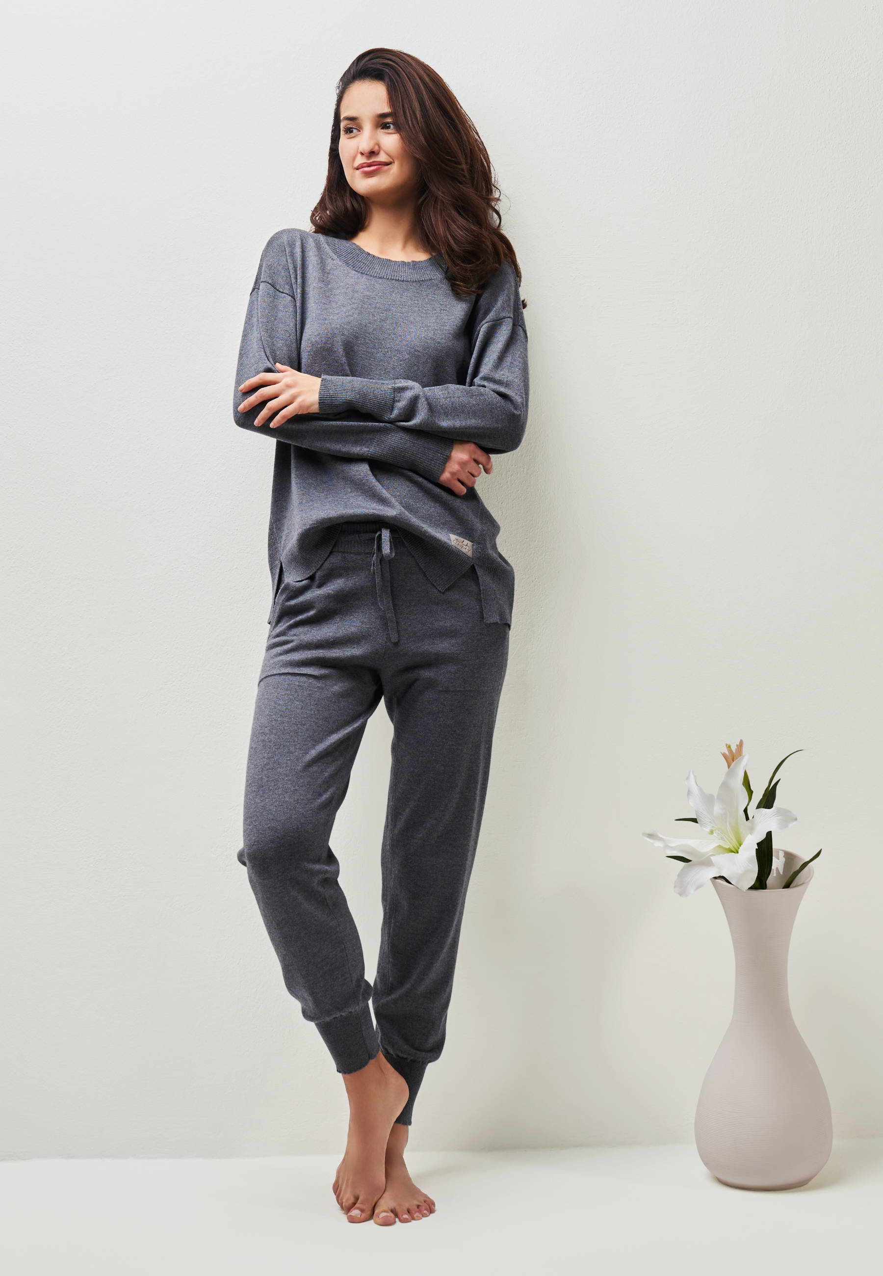 PULLOVER BELLA - Fine knitted roundneck pullover