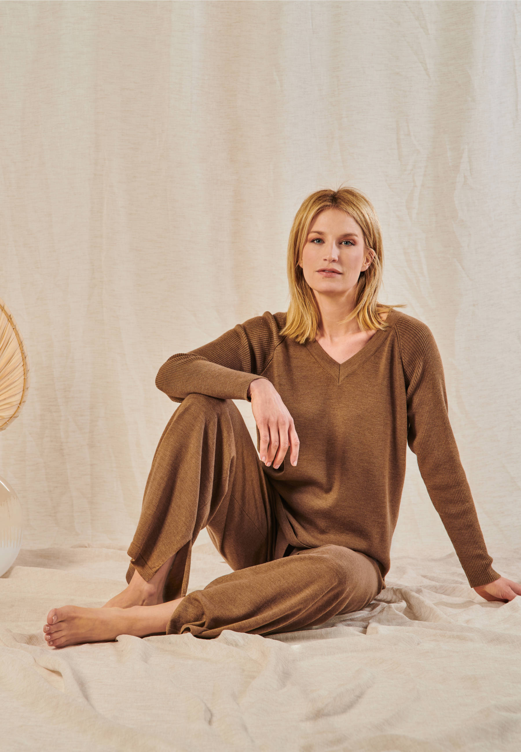 LOUNGEWEAR SET - Pullover Dorina & Pants Bailey