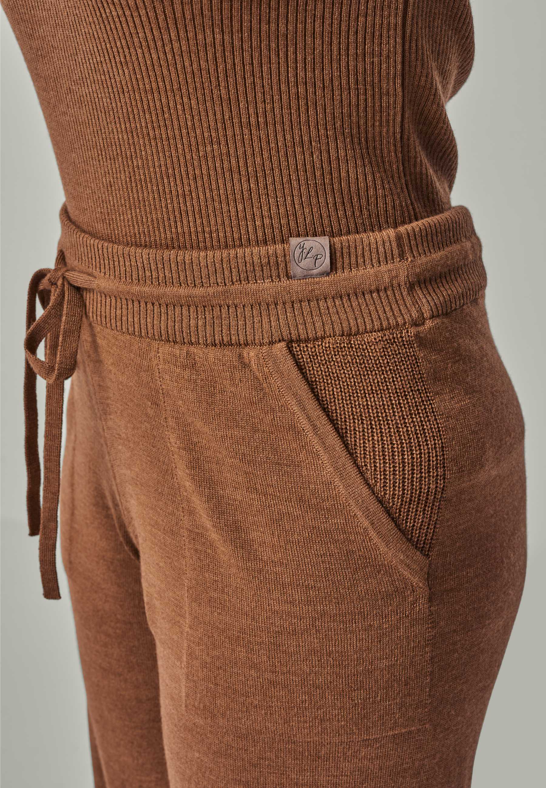 PANTS BELLA - stylish Merino lounge pants with pockets