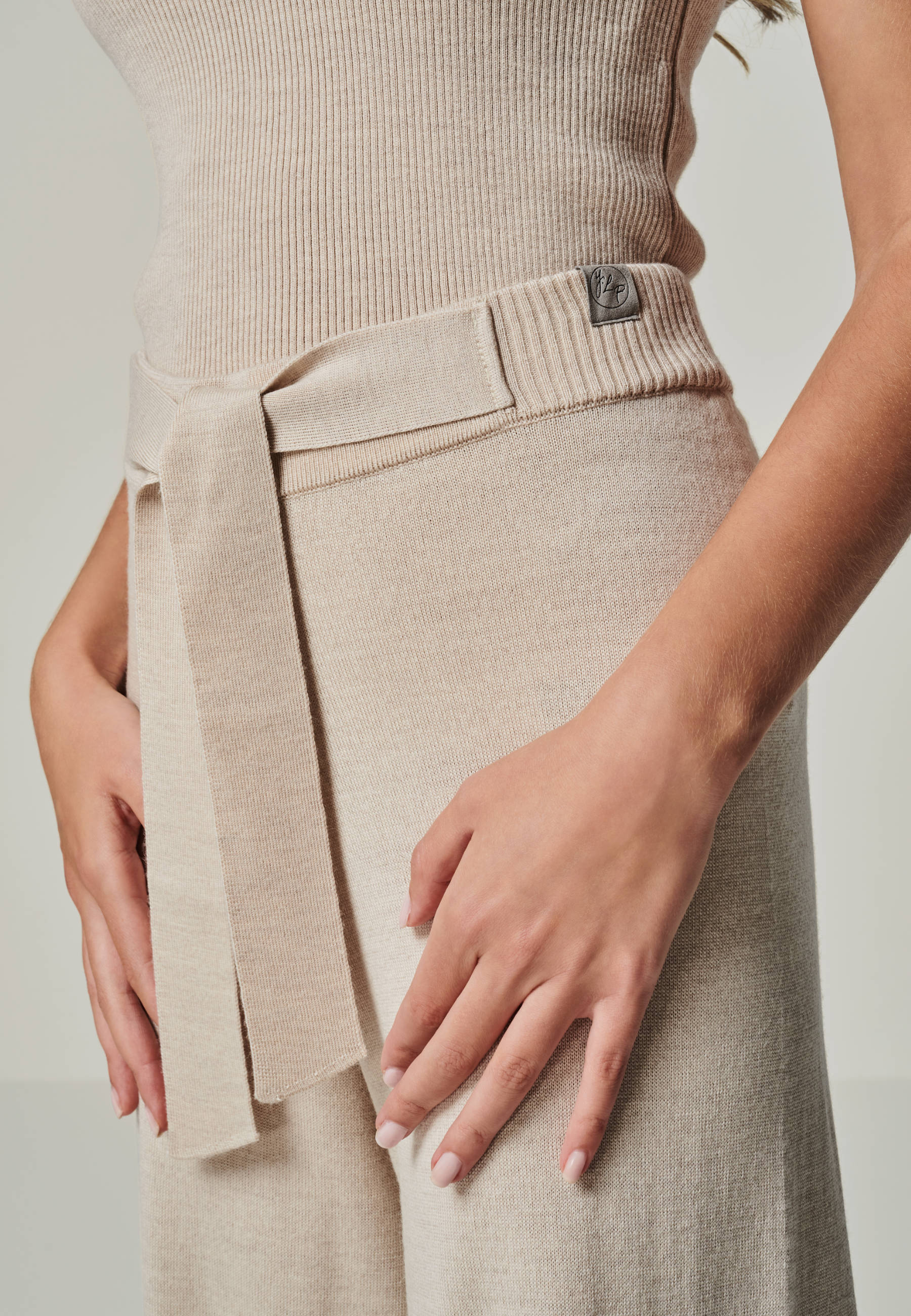 LOUNGEWEAR SET - Pullover Dorina & Pants Bailey