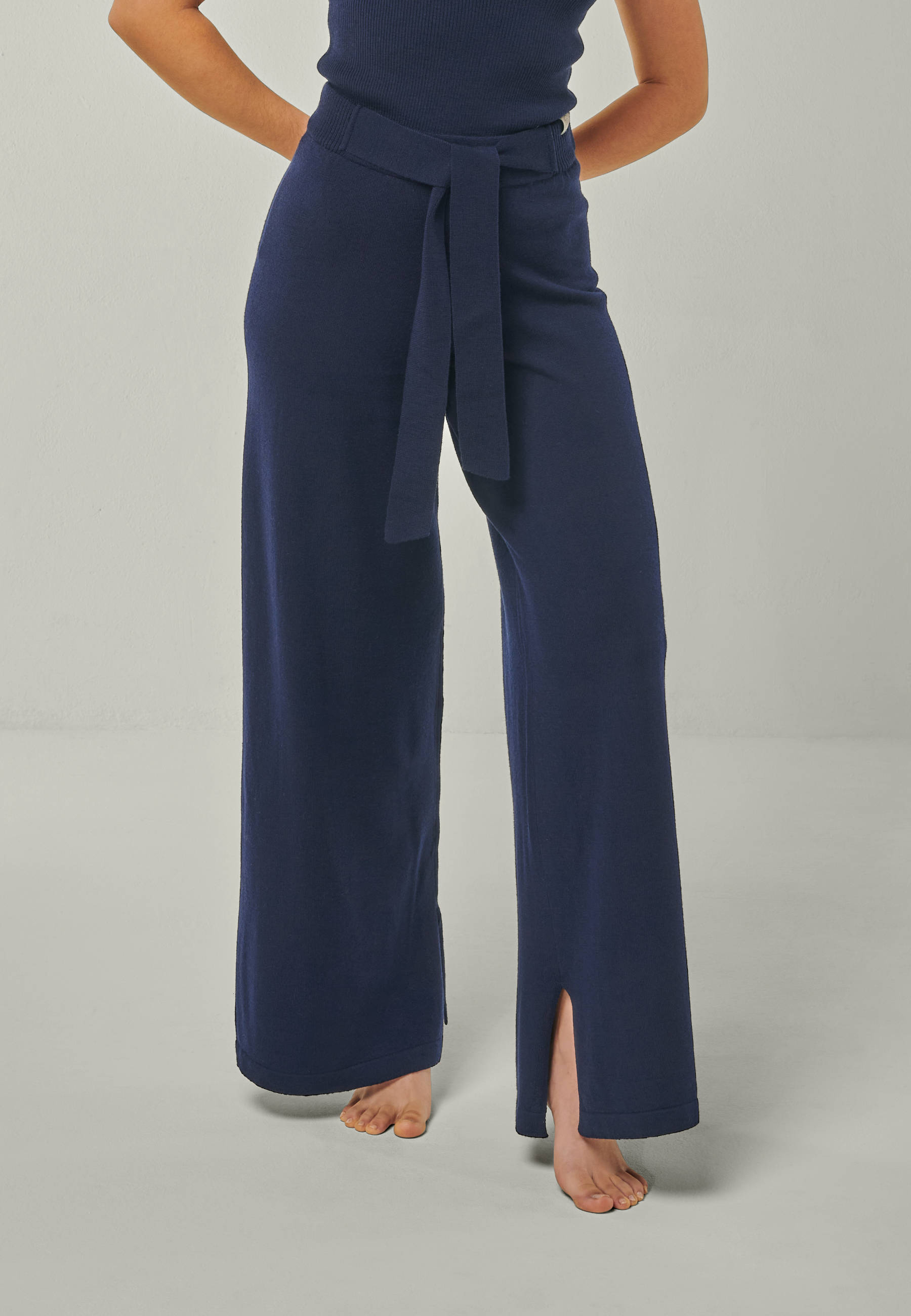 LOUNGEWEAR SET - Cardigan Blossom & Top Blossom & Pants Bailey