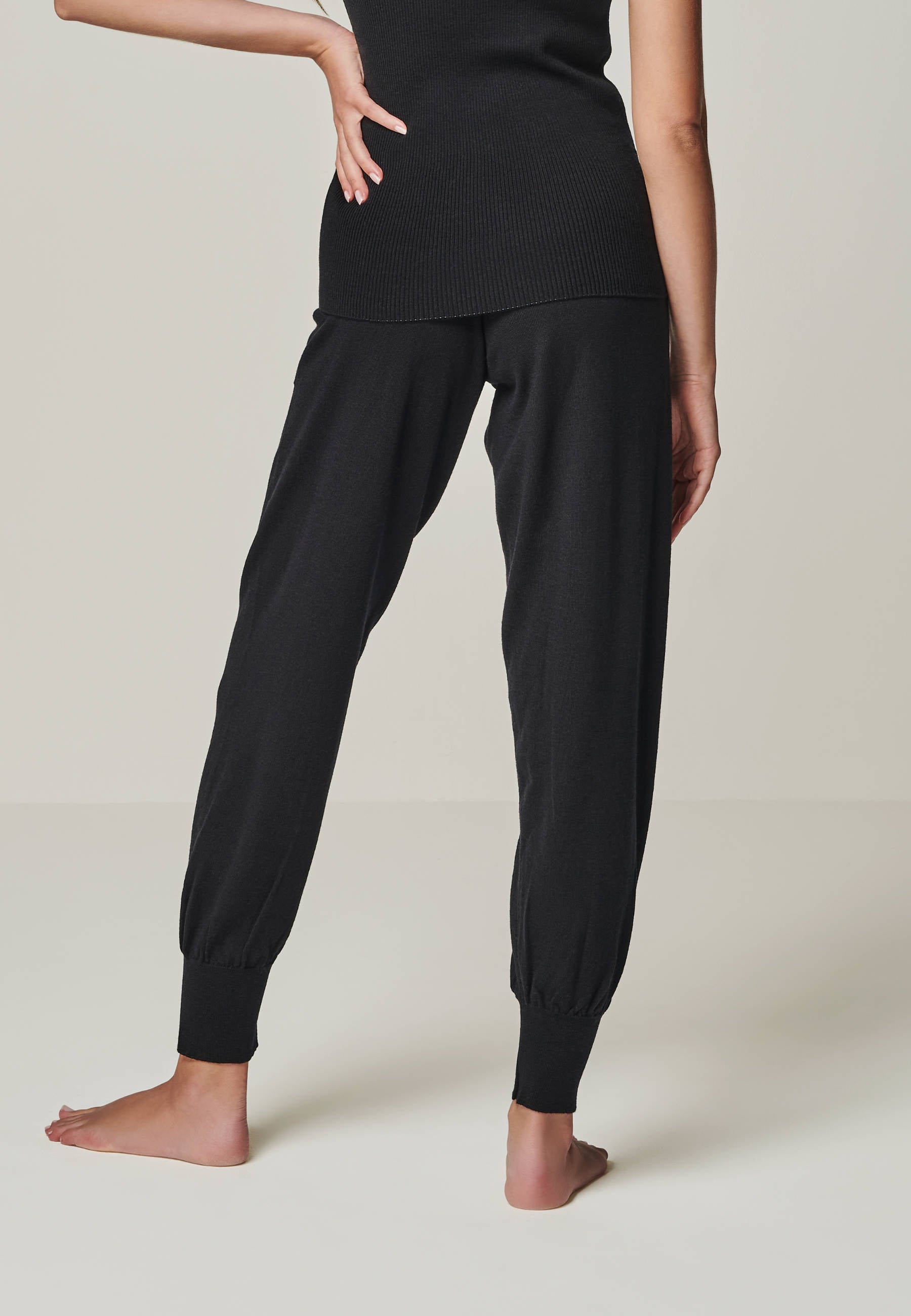 LOUNGEWEAR SET - Pullover Dorina & Pants Bella
