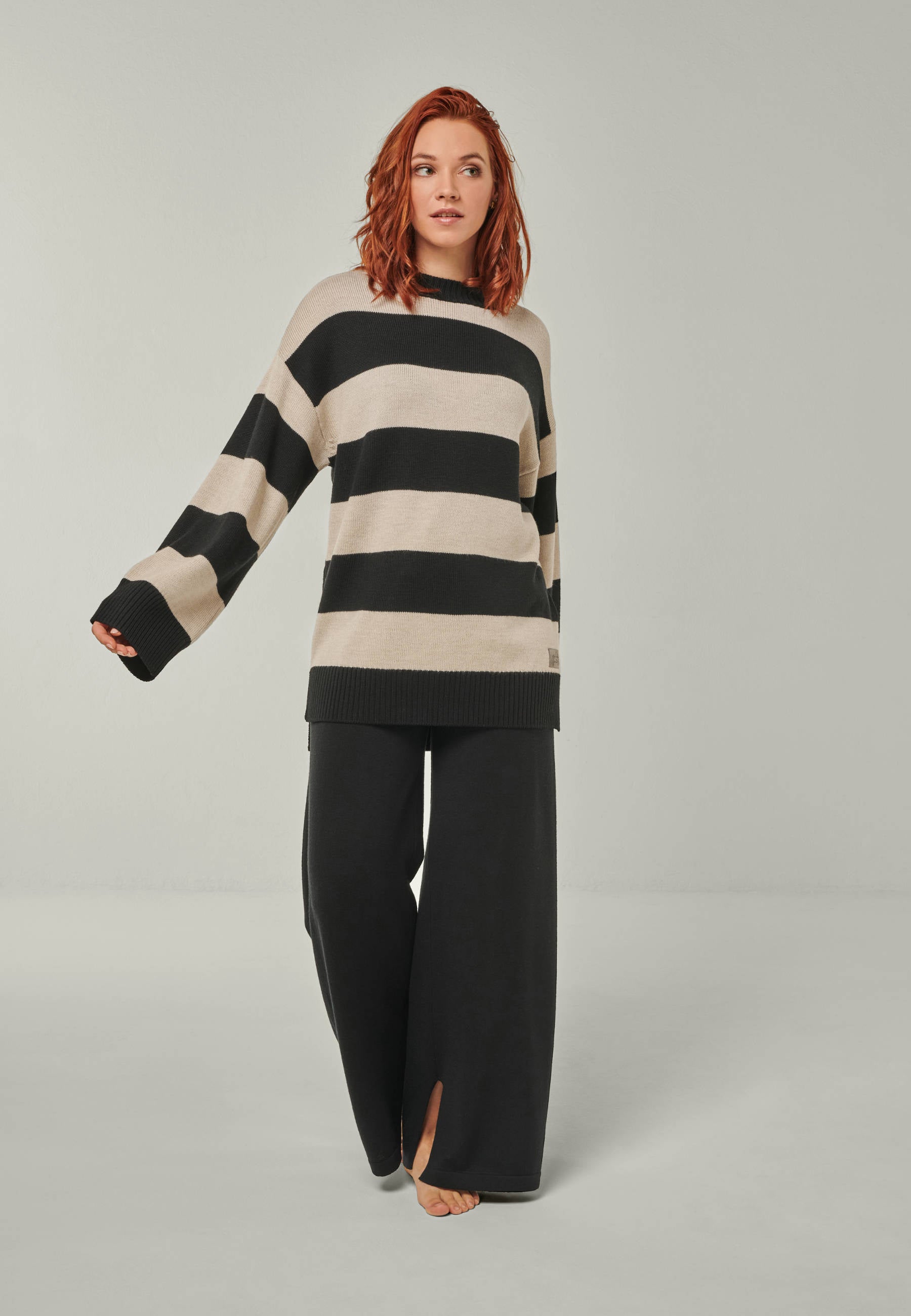 PULLOVER FELIA - Lässiger Blockstreifen Pullover aus Merino