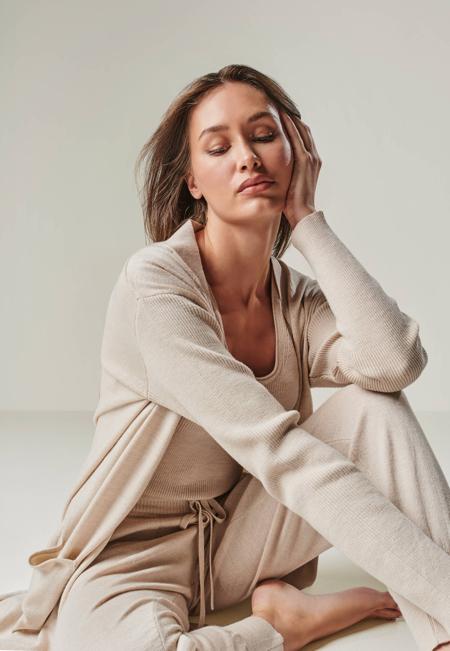 PANTS BELLA - stylish Merino lounge pants with pockets