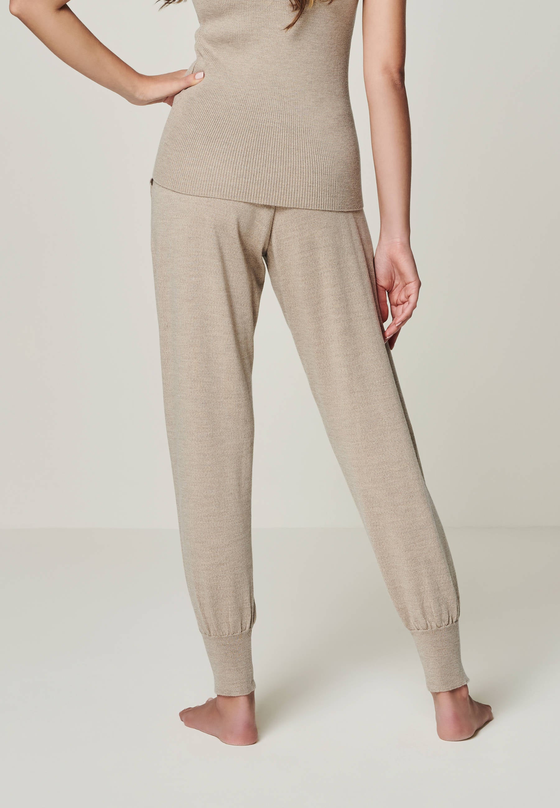 LOUNGEWEAR SET  - Pullover Felia & Pants Bella