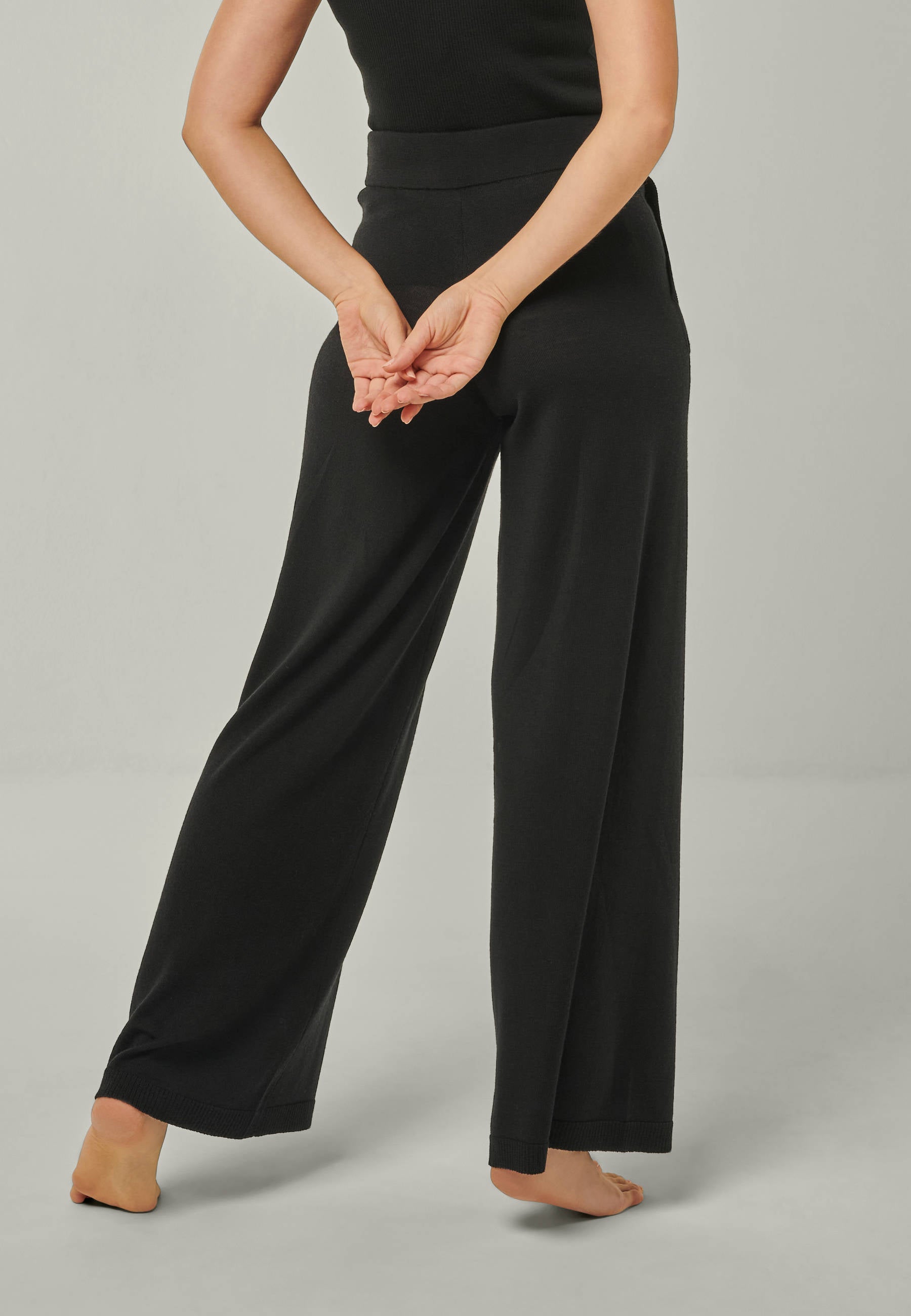 LOUNGEWEAR SET  - Pullover Fay & Pants Frida