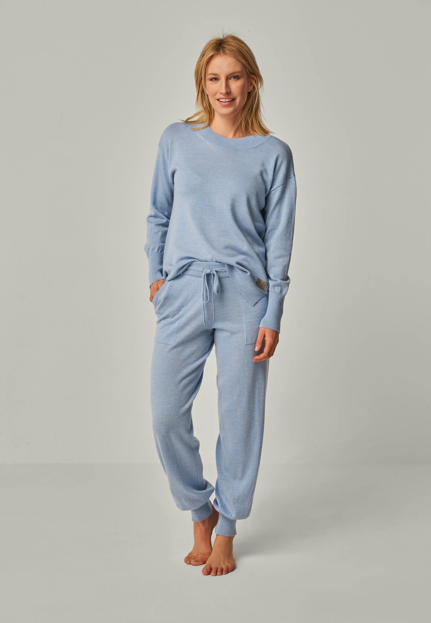 PANTS BELLA - stylish Merino lounge pants with pockets