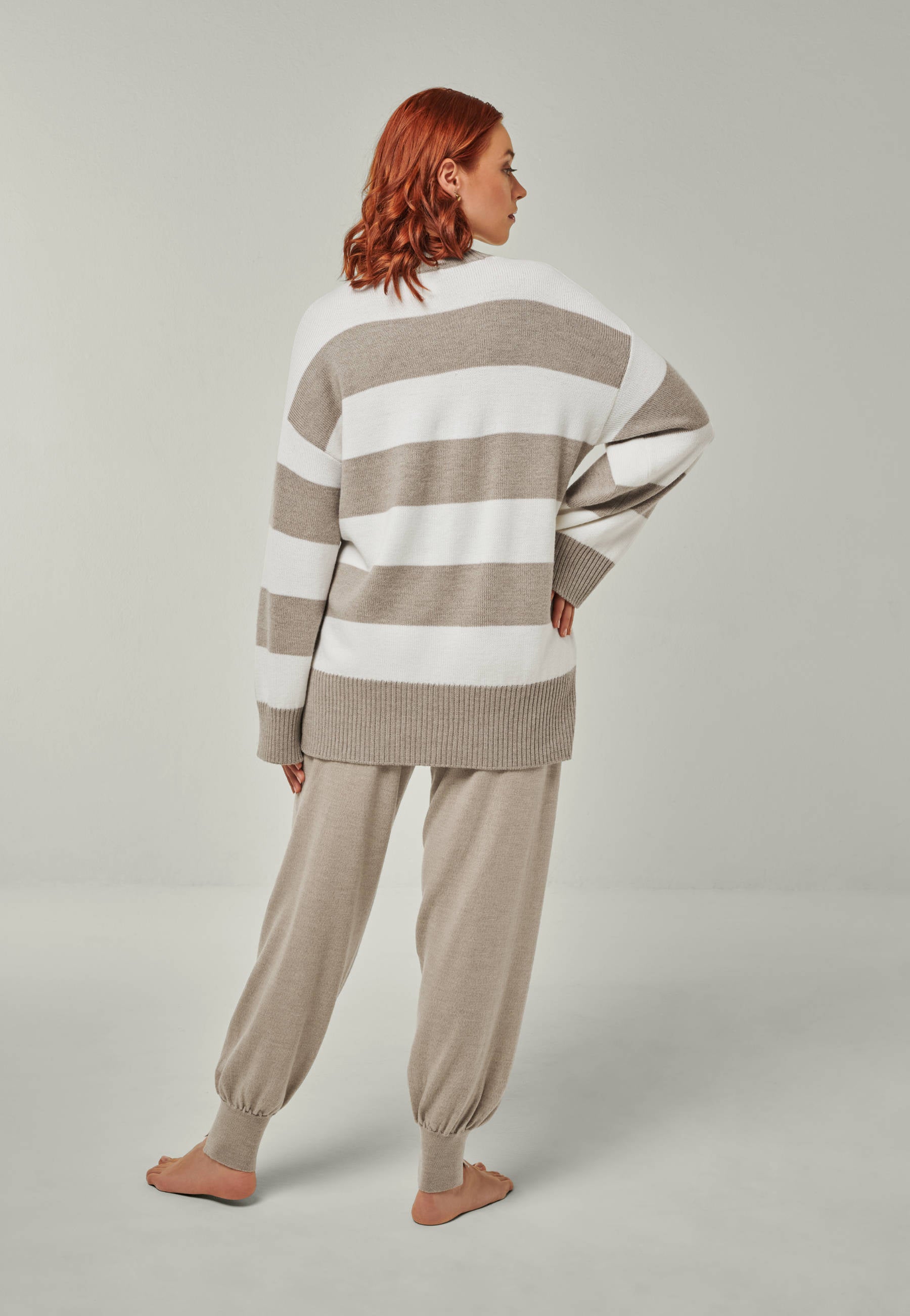 LOUNGEWEAR SET  - Pullover Felia & Pants Bella