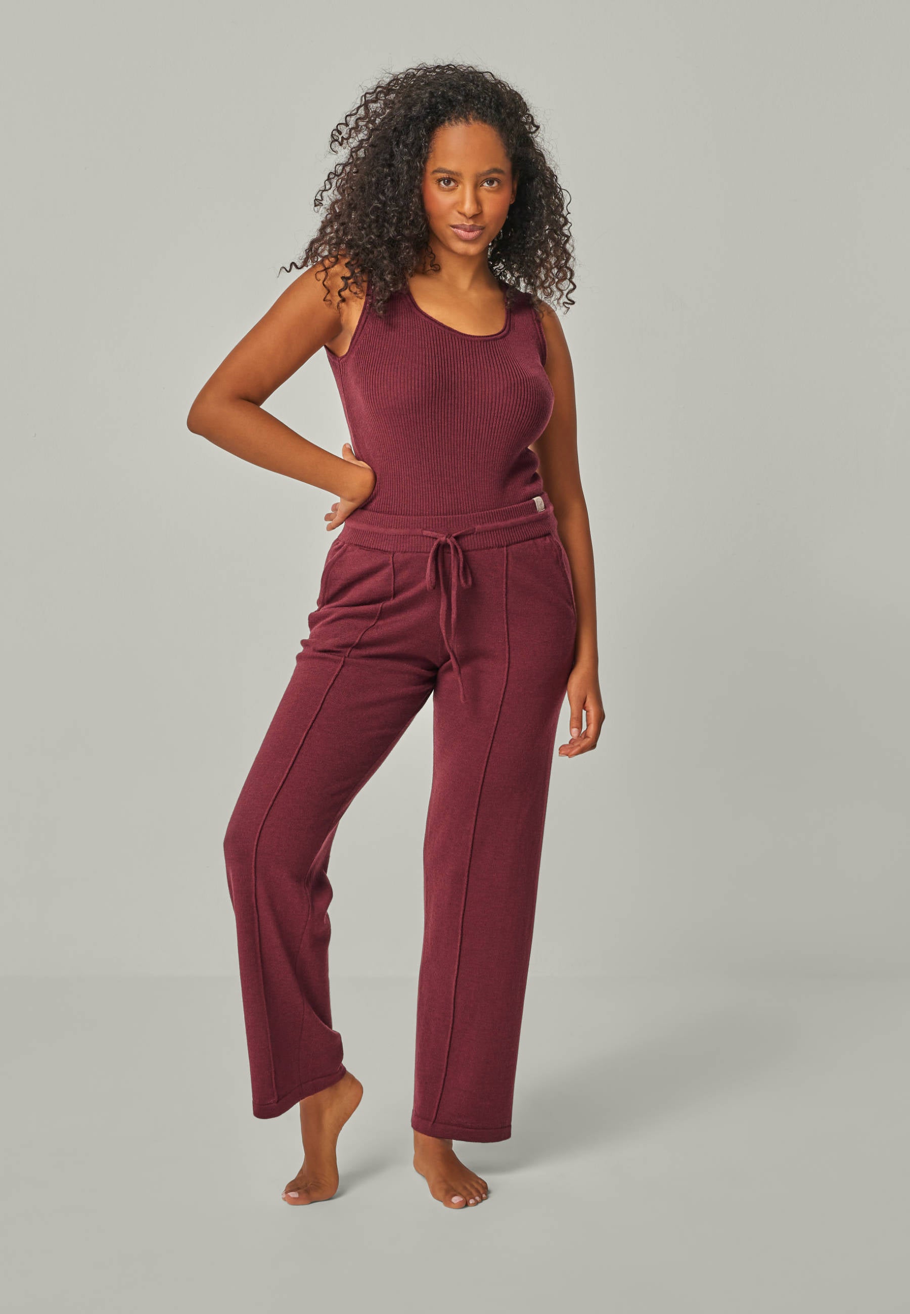 PANTS ELISA - Edle Strickhose mit Biese