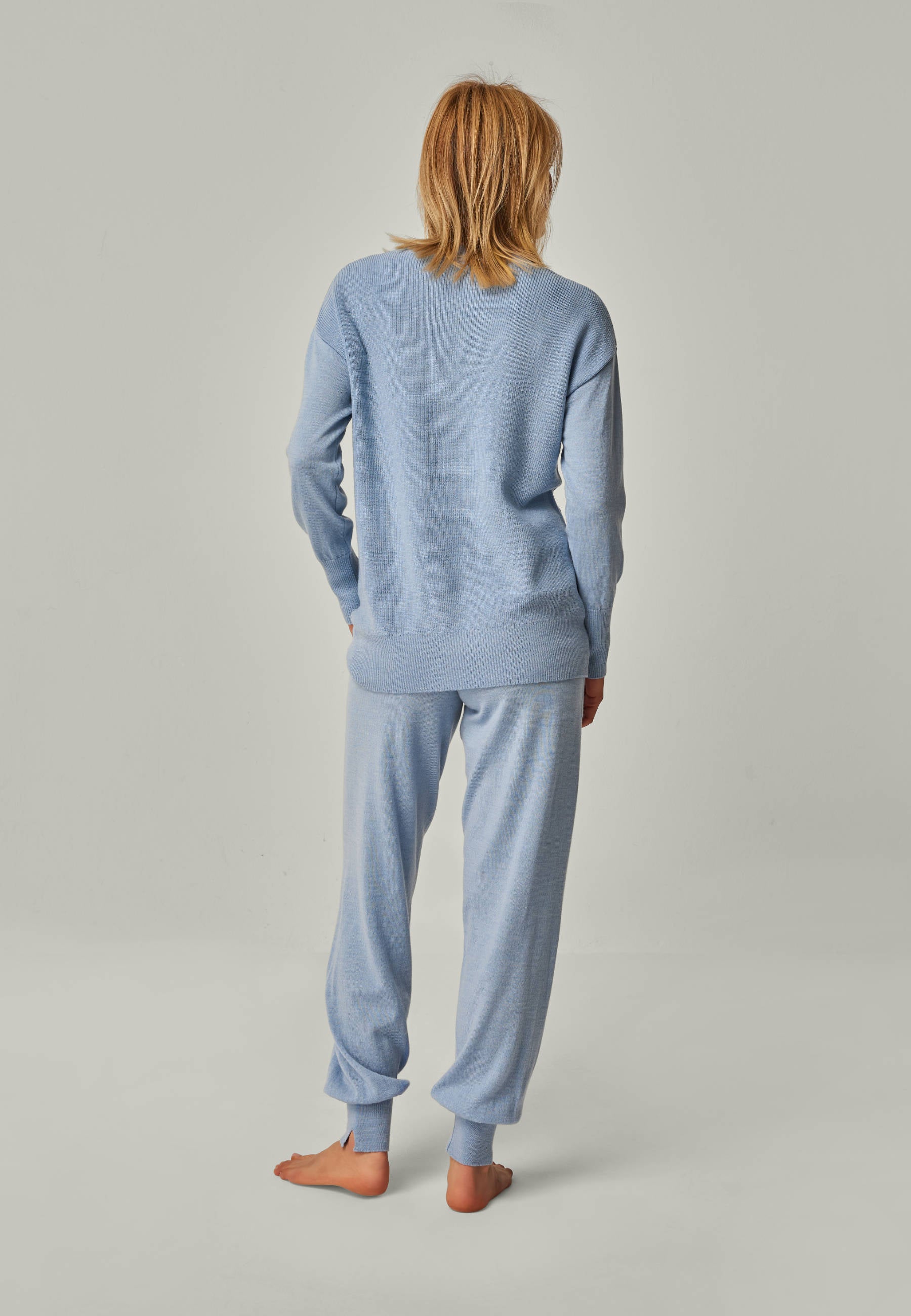 PULLOVER BELLA - Fine knitted roundneck pullover