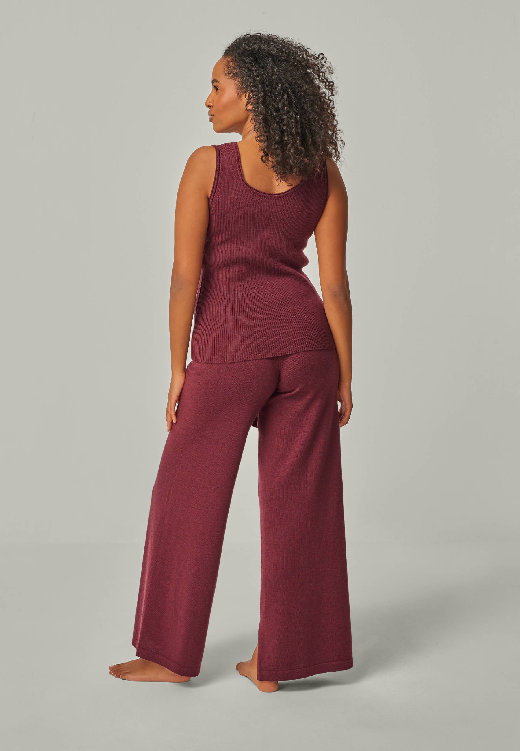 TOP BLOSSOM - Geripptes Merino Top mit Rundhals