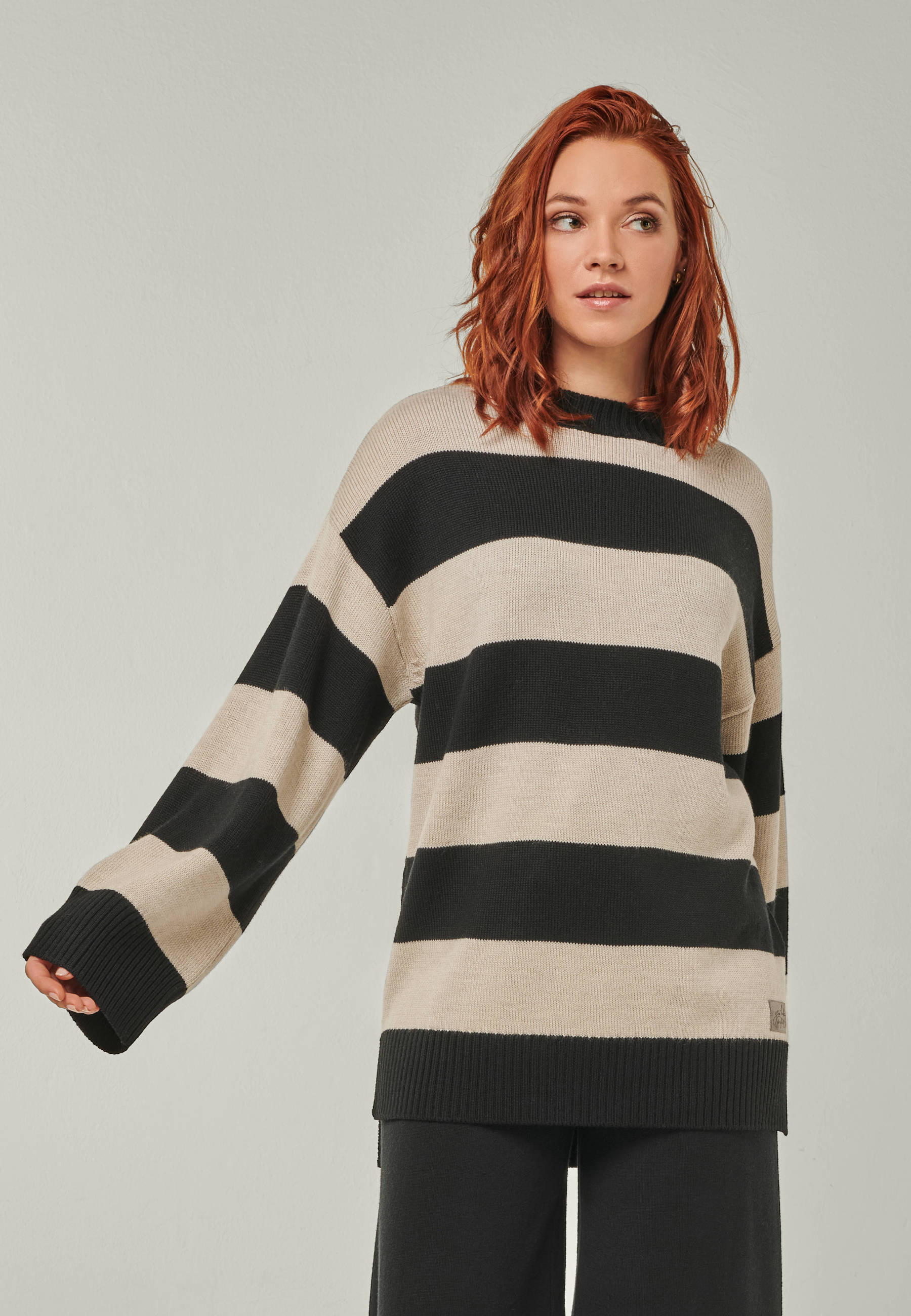 LOUNGEWEAR SET  - Pullover Felia & Pants Bailey