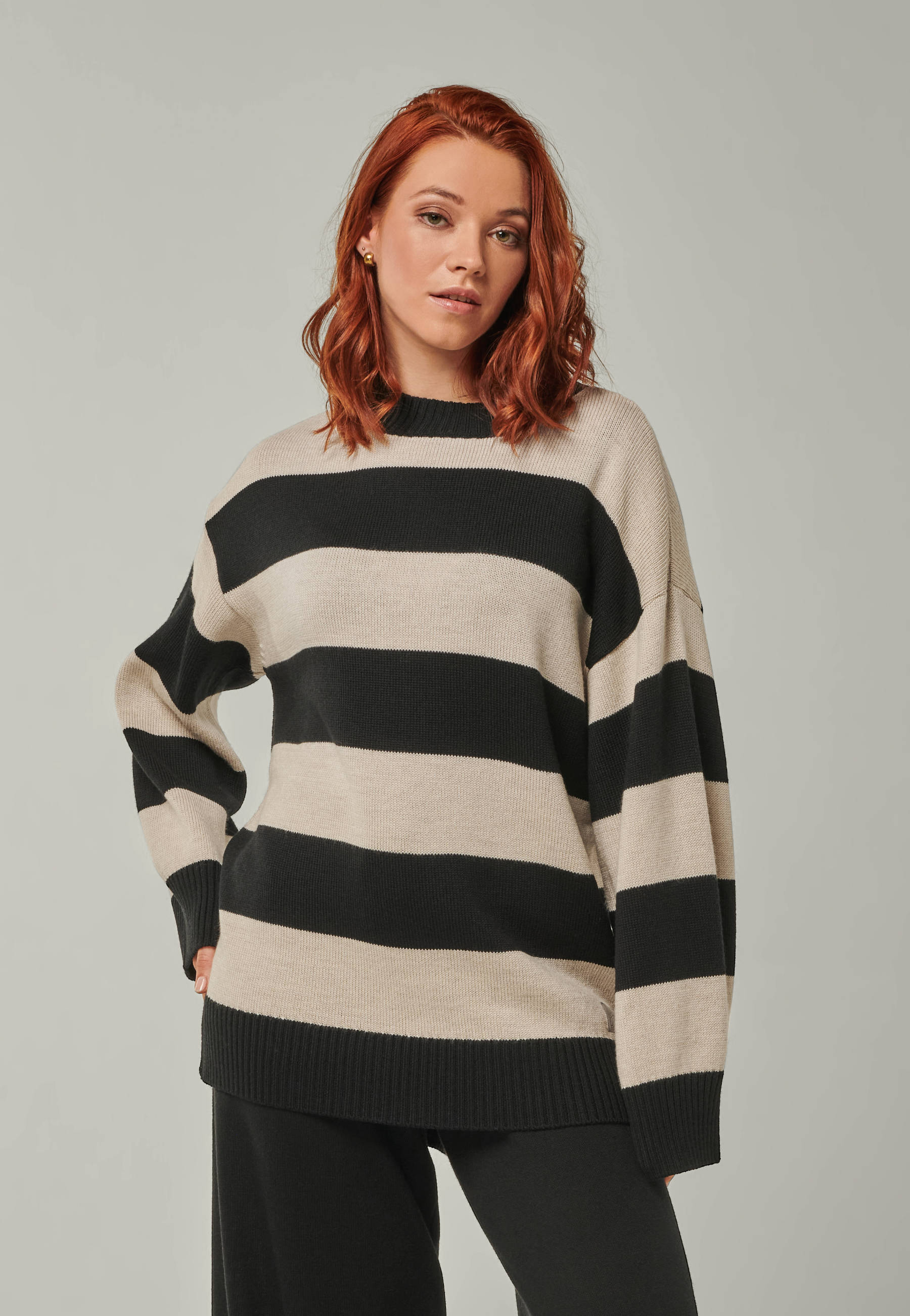 LOUNGEWEAR SET  - Pullover Felia & Pants Frida
