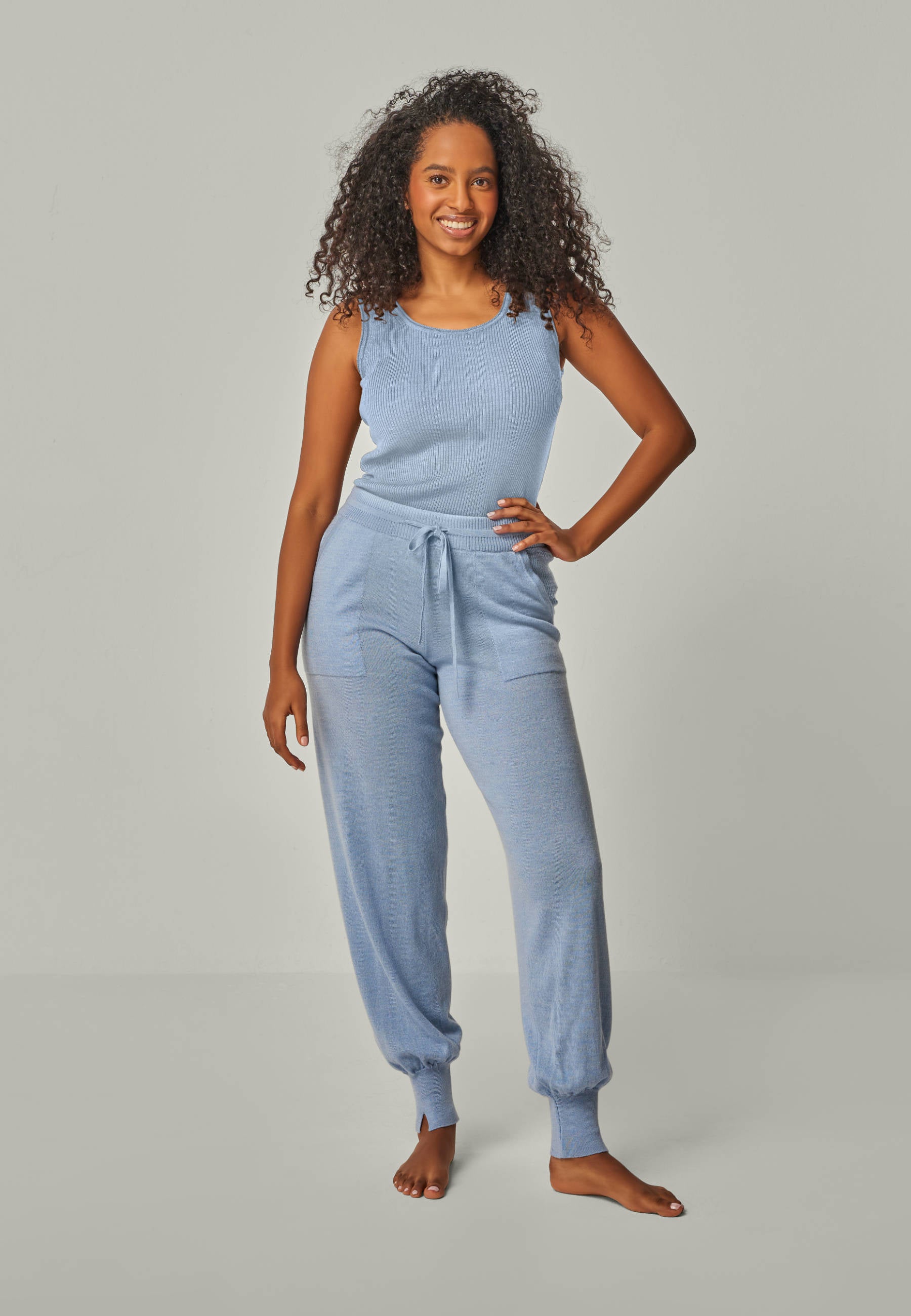 TOP BLOSSOM - Geripptes Merino Top mit Rundhals