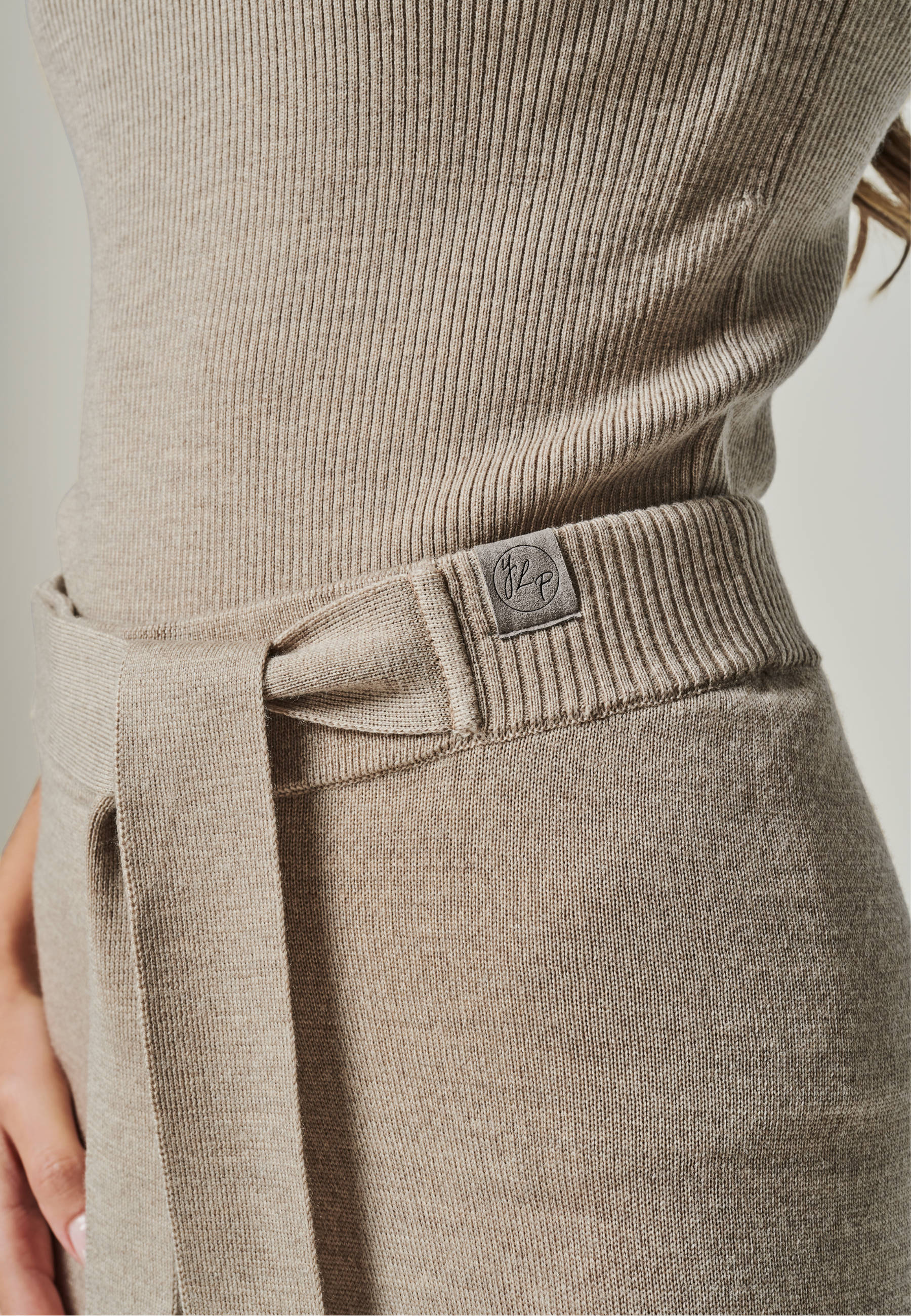 LOUNGEWEAR SET  - Pullover Fay & Pants Bailey