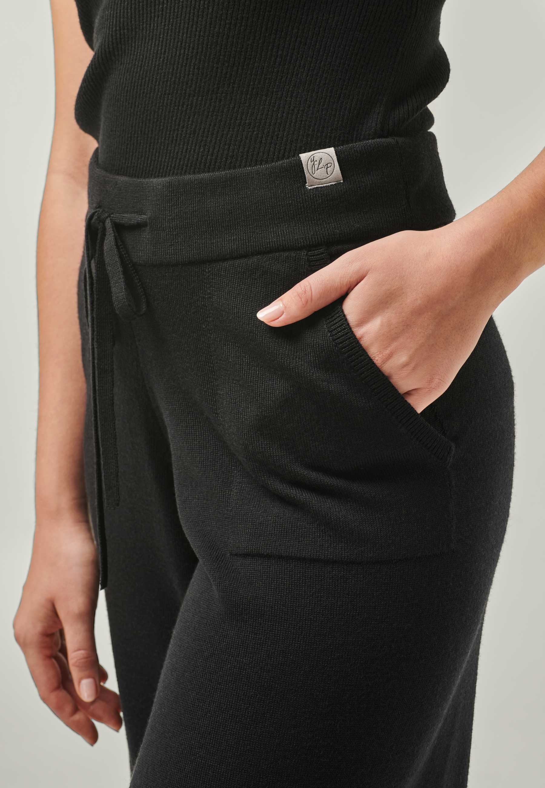 LOUNGEWEAR SET  - Pullover Fay & Pants Frida