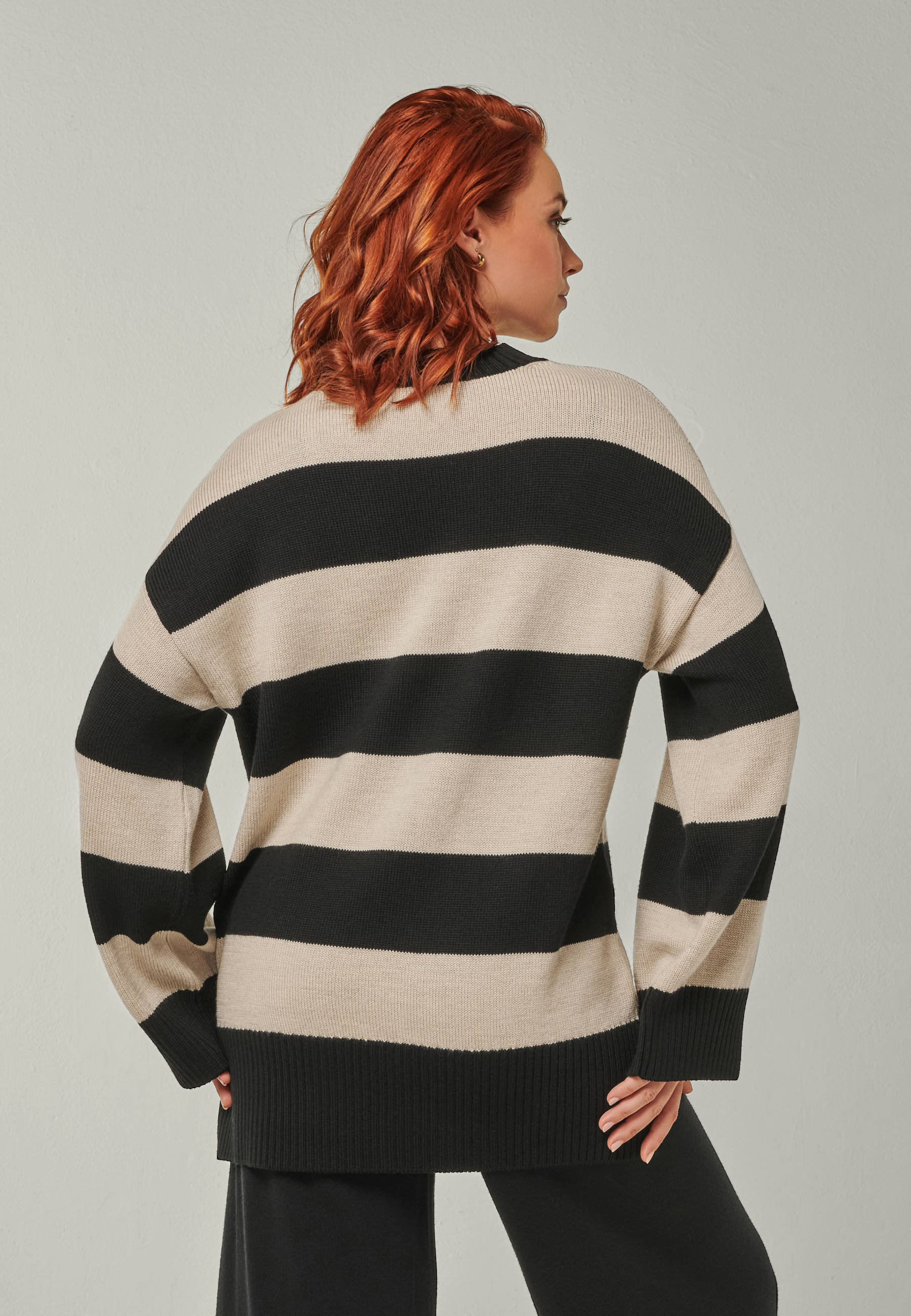 LOUNGEWEAR SET  - Pullover Felia & Pants Bailey