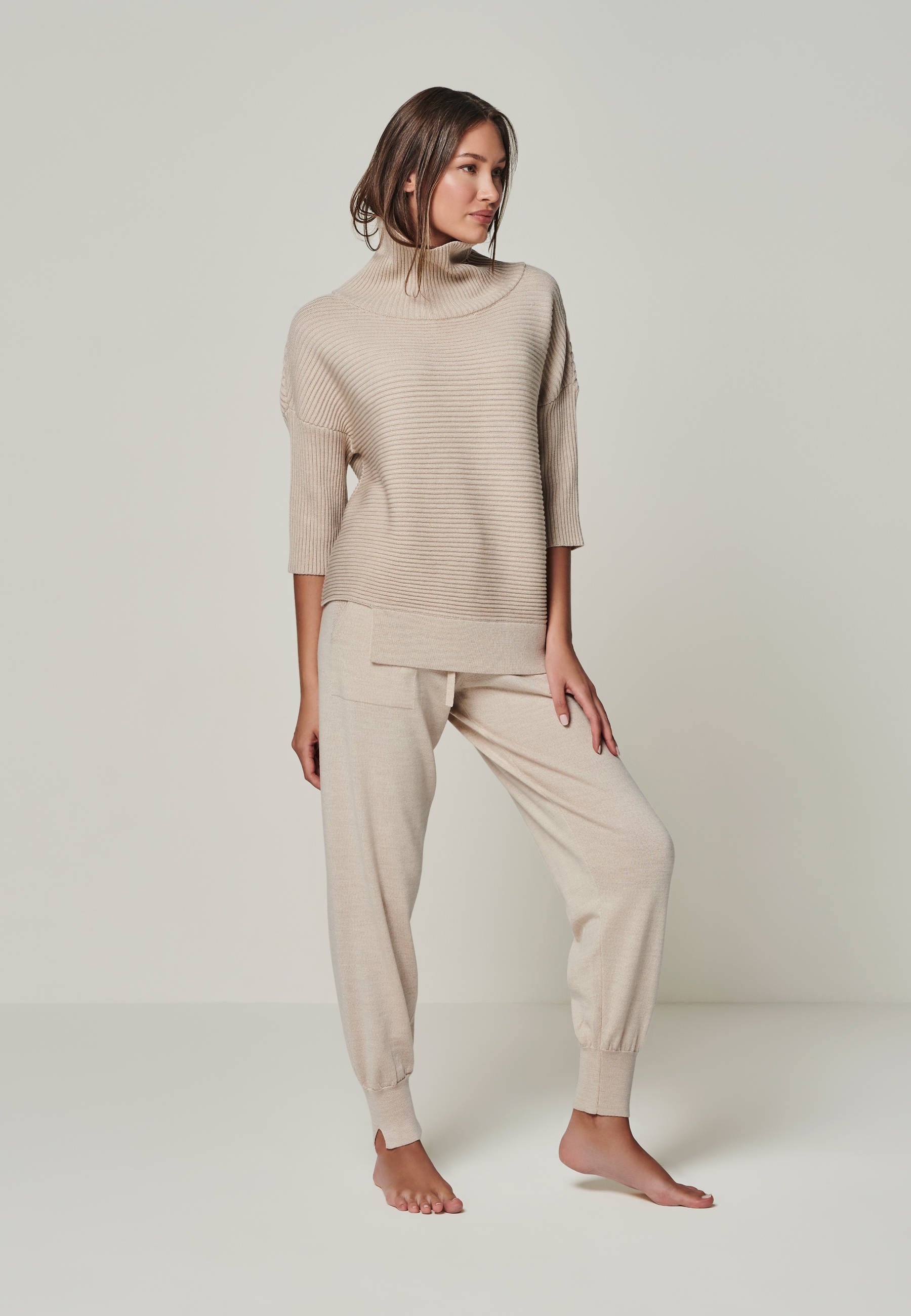 PANTS BELLA - stylish Merino lounge pants with pockets